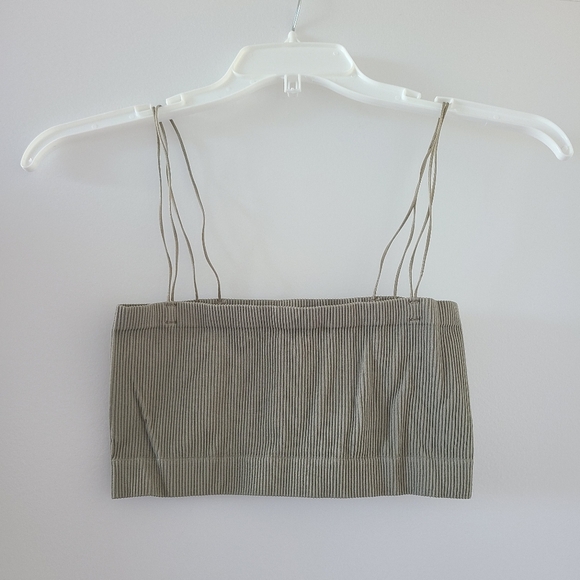 Sunday Best (Aritzia) Sadie Seamless Tank - Large - Picture 1 of 2